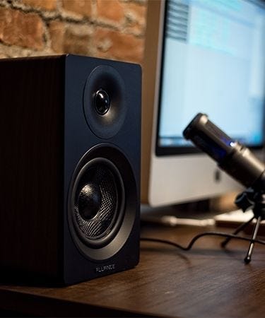 Ai40 Powered 5” Bookshelf Speakers