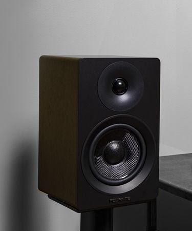 Ai40 Powered 5” Bookshelf Speakers