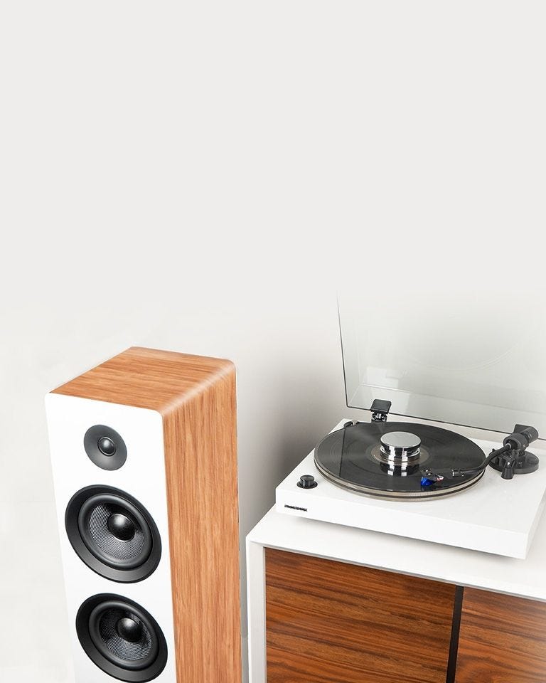 Reference RT85 High Fidelity Vinyl Turntable with PA10 Phono Preamp and Ai81 Elite Powered 2-Way Floorstanding Tower Speakers