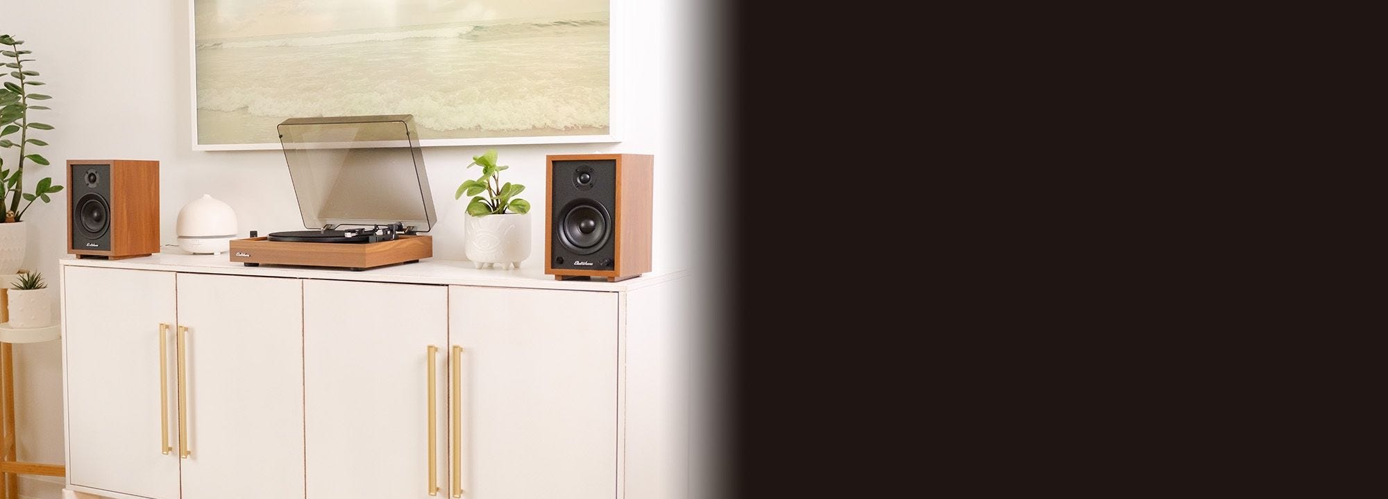 Electrohome Montrose Record Player Stereo System with 4