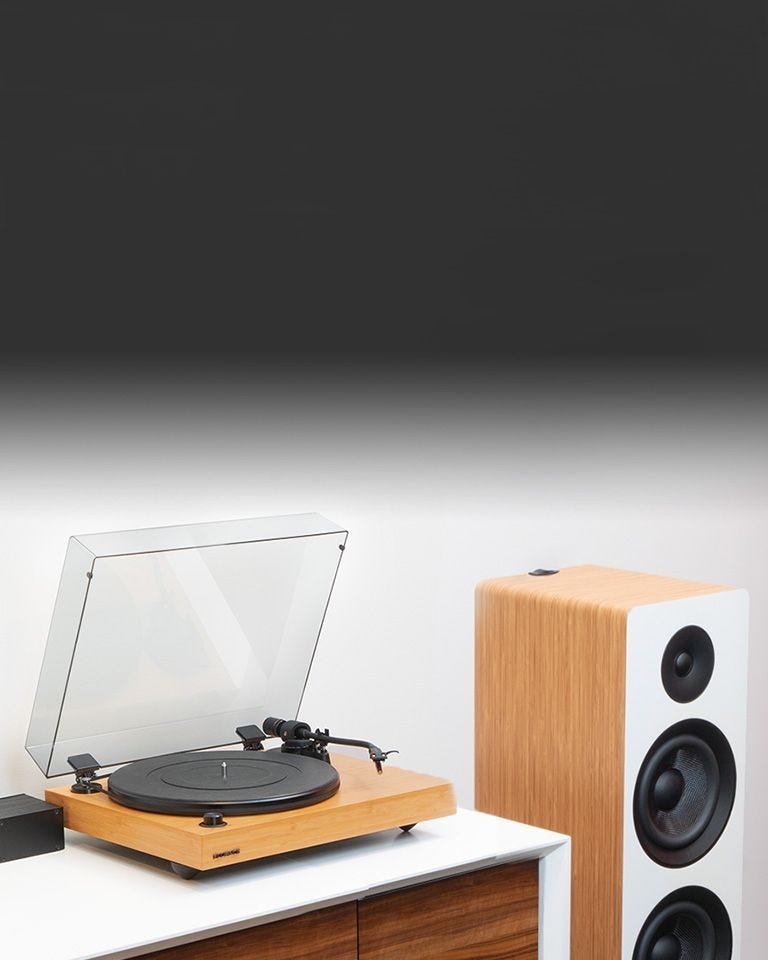 Reference RT82 High Fidelity Vinyl Turntable with PA10 Phono Preamp and Ai81 Elite Powered 2-Way Floorstanding Tower Speakers