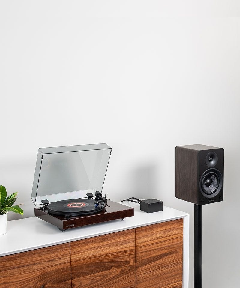 Reference RT84 High Fidelity Vinyl Turntable with PA10 Phono Preamp and Ai60 6.5” Powered Bookshelf Speakers