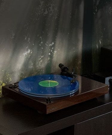 RT85 Reference High Fidelity Vinyl Turntable