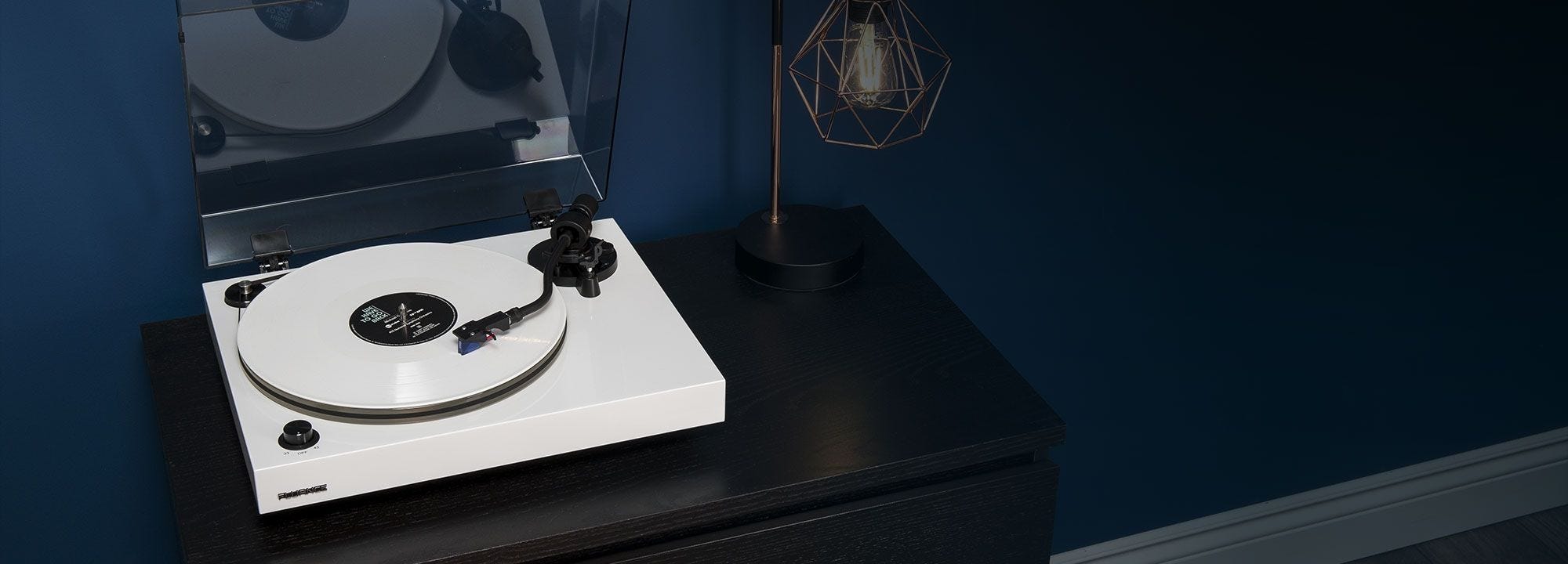 RT85 Reference High Fidelity Vinyl Turntable