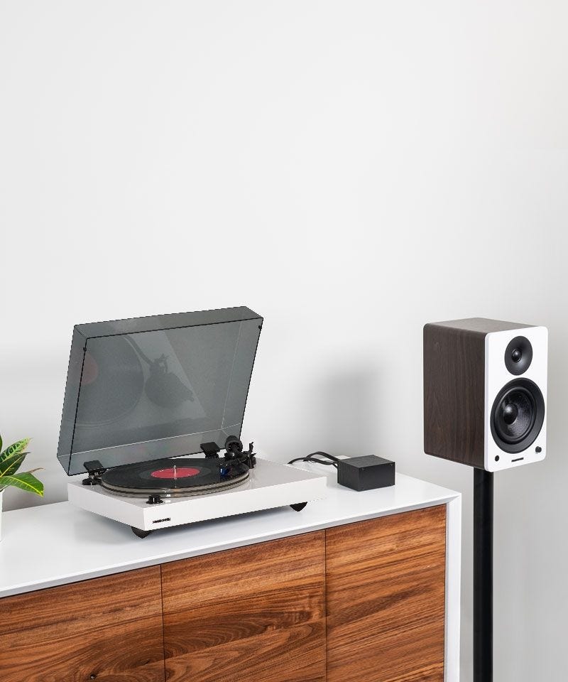 Reference RT85 High Fidelity Vinyl Turntable with PA10 Phono Preamp and Ai61 Powered 6.5” Stereo Bookshelf Speakers