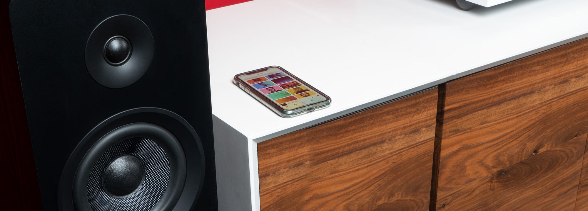 Bluetooth Playback on Fluance Ai81 Powered Floorstanding Tower Speakers