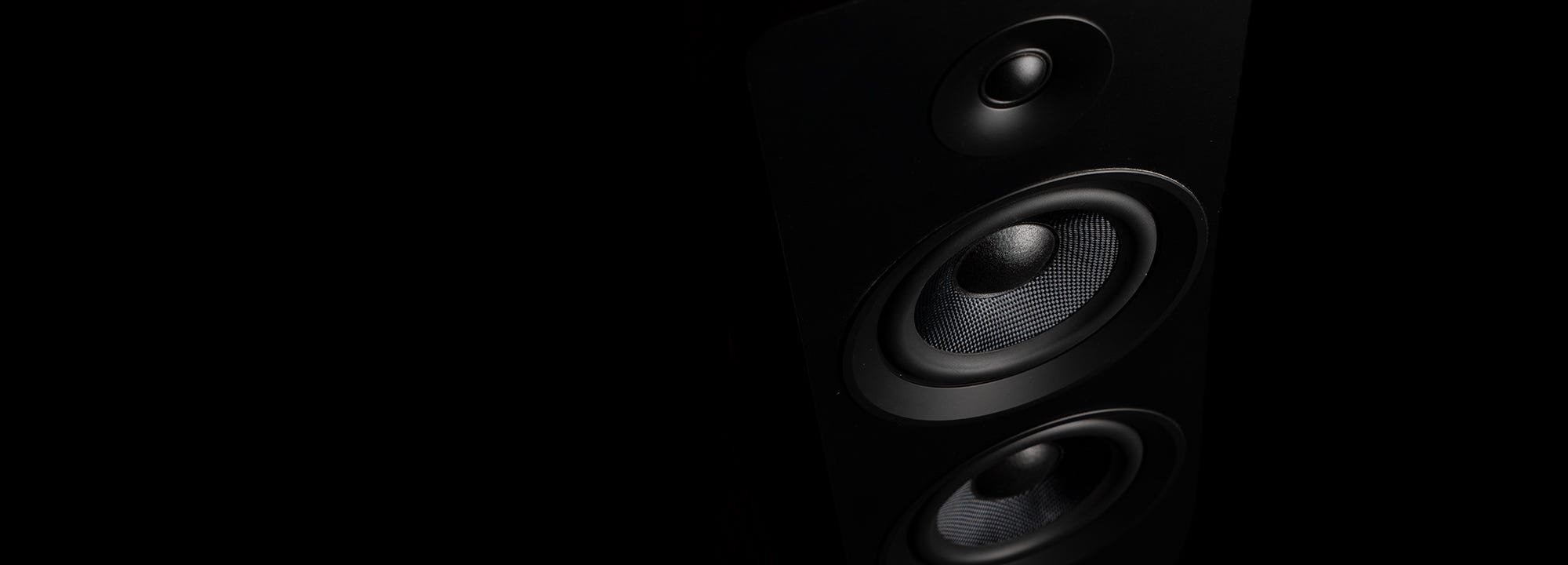 Fluance Ai81 Elite Powered Floorstanding Tower Speakers - Close Up of Drivers