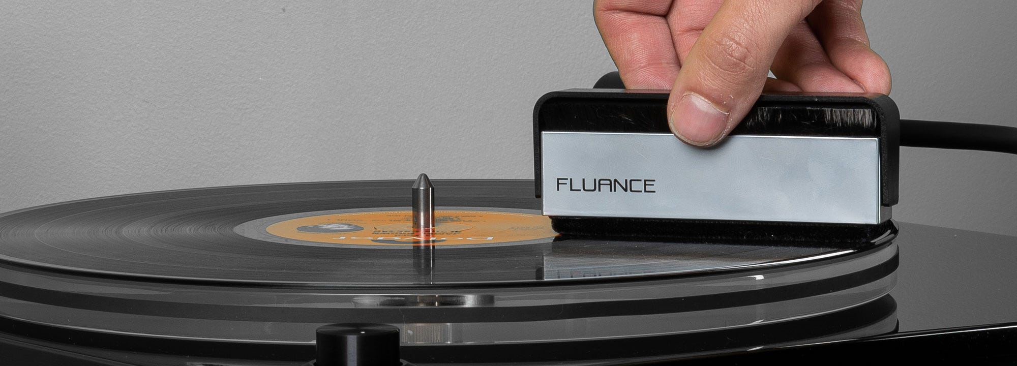 Fluance Vinyl Record & Stylus Cleaning Kit with 2-in-1 Anti-static Carbon Fiber & Soft Velvet LP Brush and Stylus Brush
