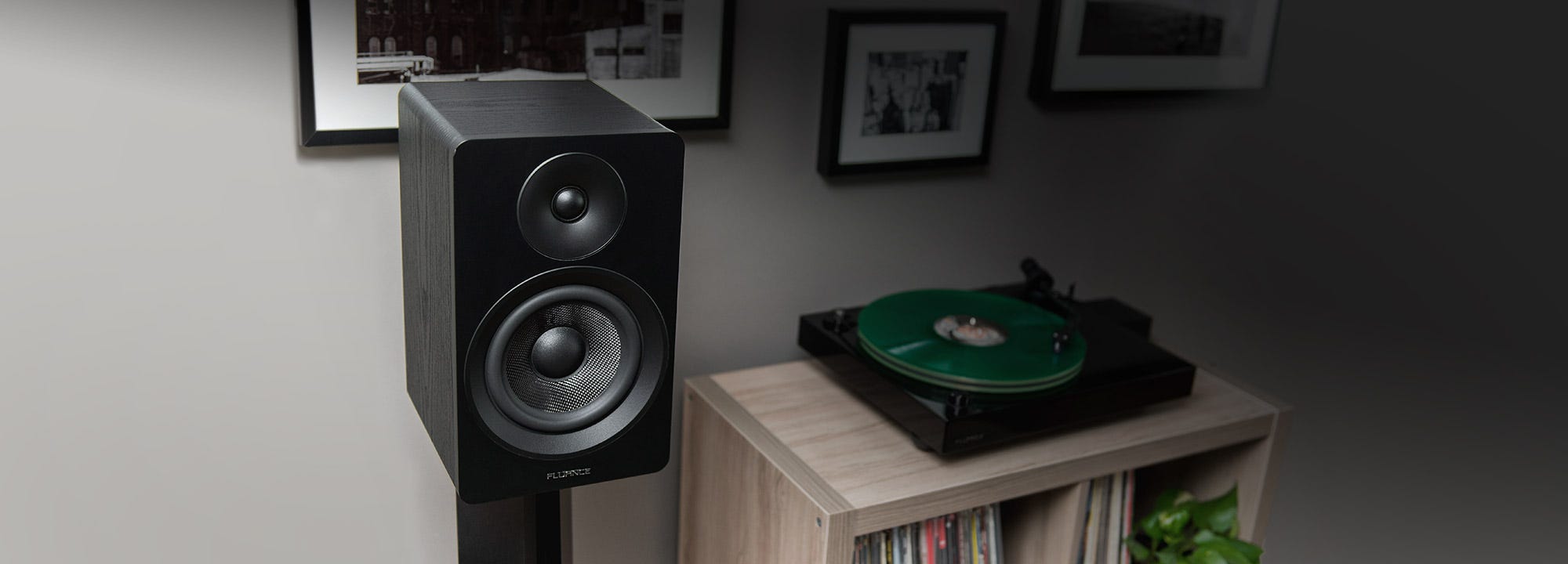 Ai61 Powered Bookshelf Speakers