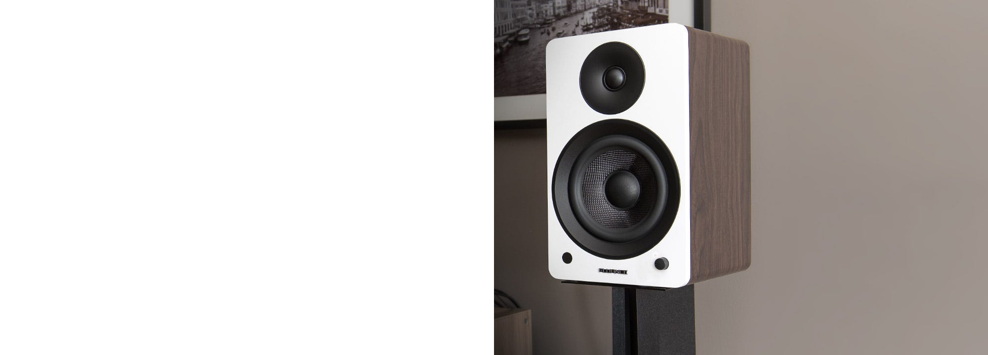 Ai61 Powered Bookshelf Speakers
