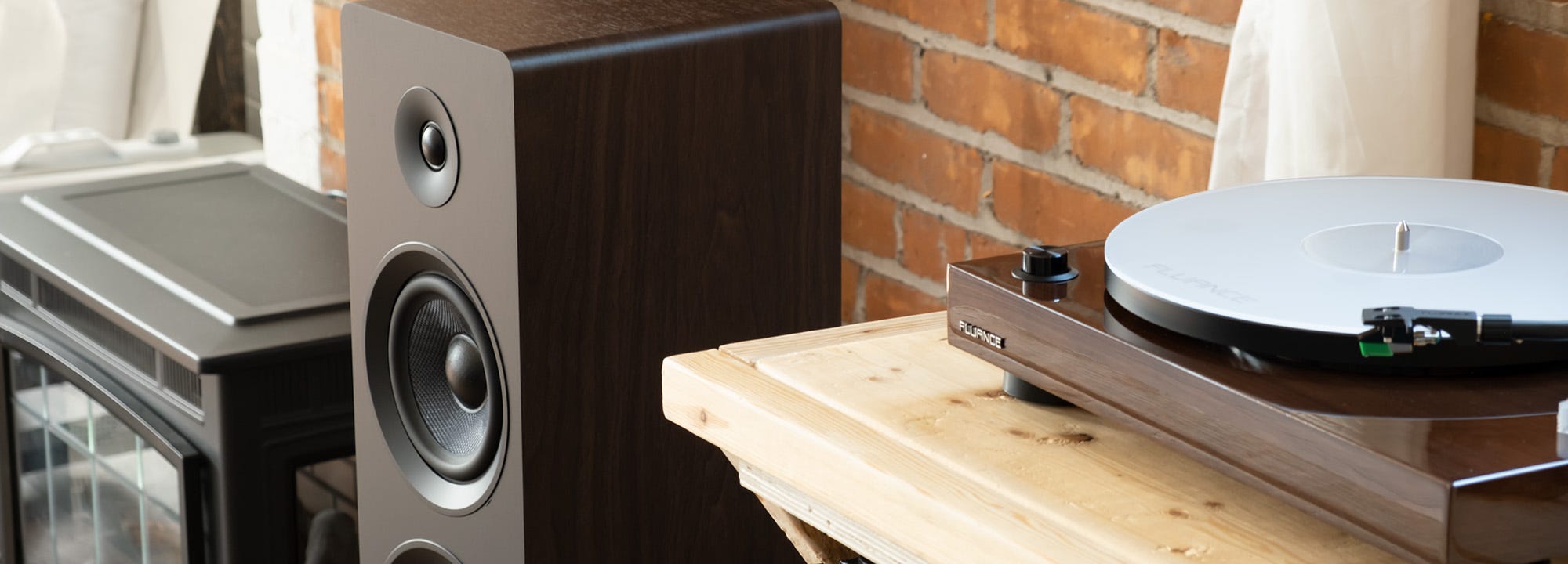 RT81 Elite High Fidelity Vinyl Turntable