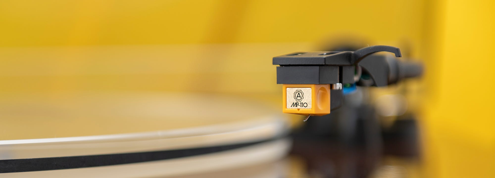 Nagaoka MP-110 on RT85N Reference High Fidelity Vinyl Turntable
